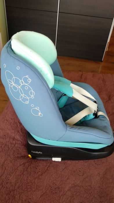 Maxi Cosi Pearl familyfix 9-18kg + baza