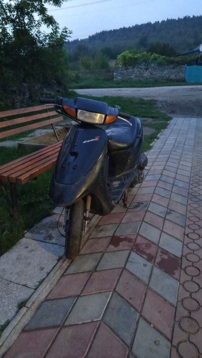 продам або обміняю сузукі летс 2