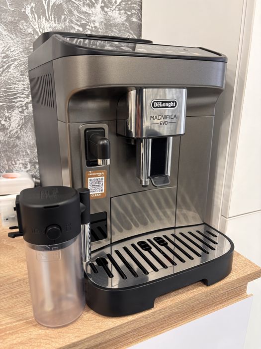 Кавомашина DeLonghi ECAM 290.81 TB Magnifica Evo