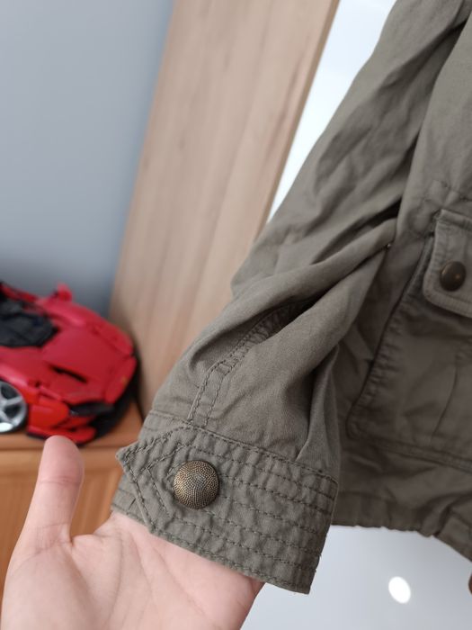 Lekka kurtka na jesień khaki