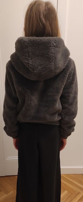 Kurtka/futerko dziewczece r. 146