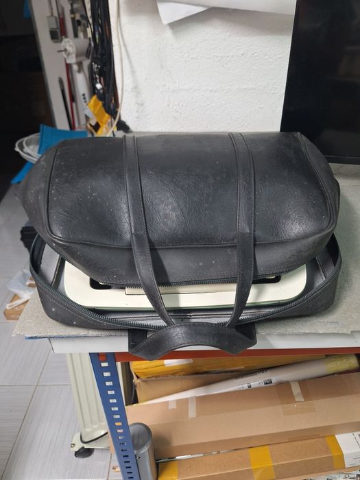 Máquina de escrever Messa 6000