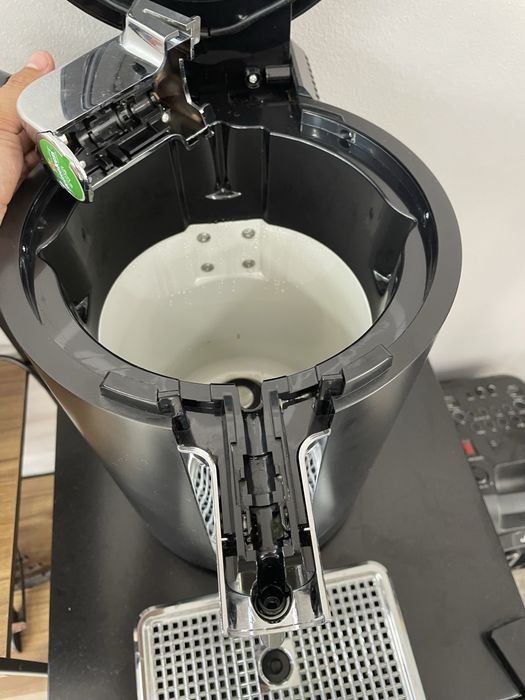 Máquina de Cerveja Beertender KRUPS