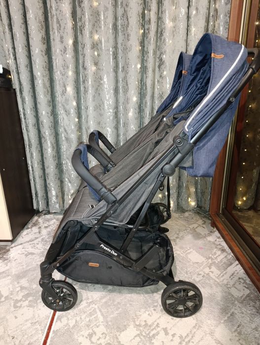 Прогулочная коляска для двойни