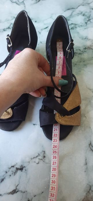 Туфлі танцювальні для дівчинки