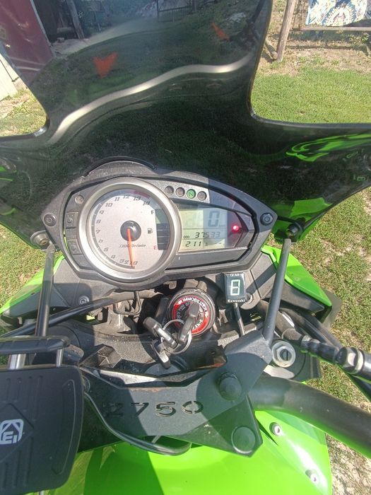 Kawasaki z 750 2010