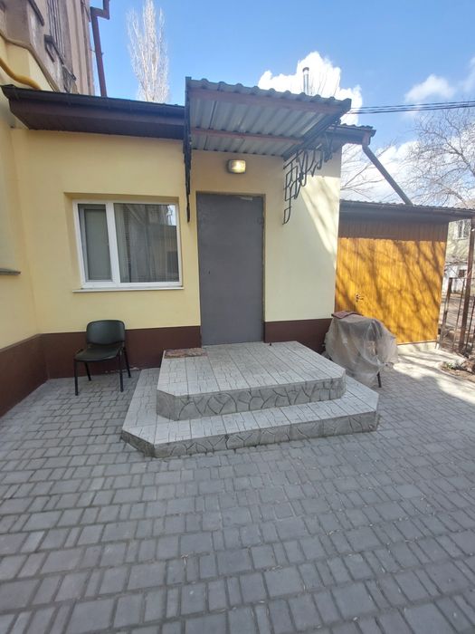 Центр Двокімнатна квартира