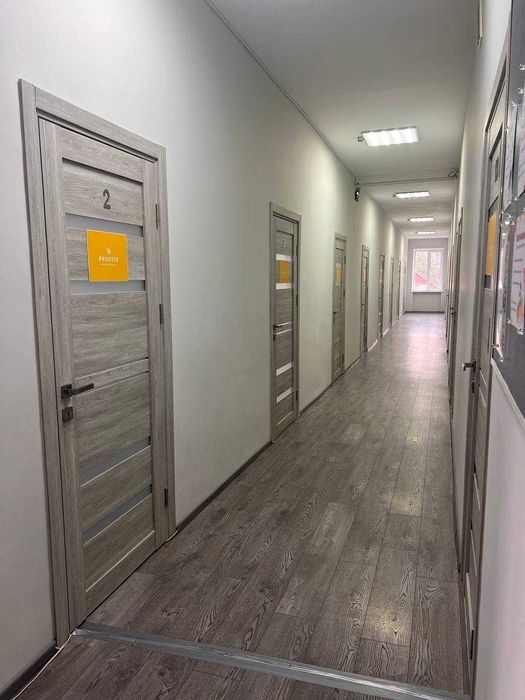 Продаж приміщення Брюховичі окрема будівля Без Комісії