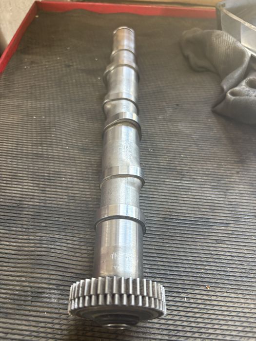 Розпредвал БВ  Audi V6 2,5 TDI BAU