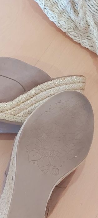 Conjunto Sandálias + Mala