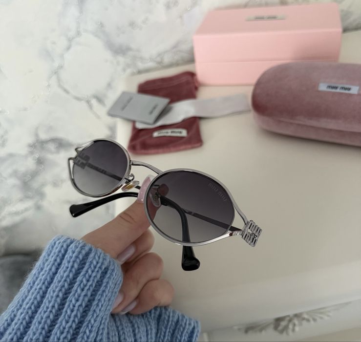 Солнцезащитные очки miu miu полный комплект