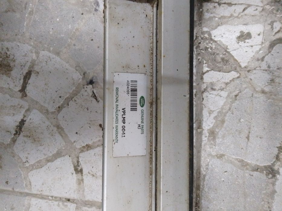 Подножки ренж ровер.