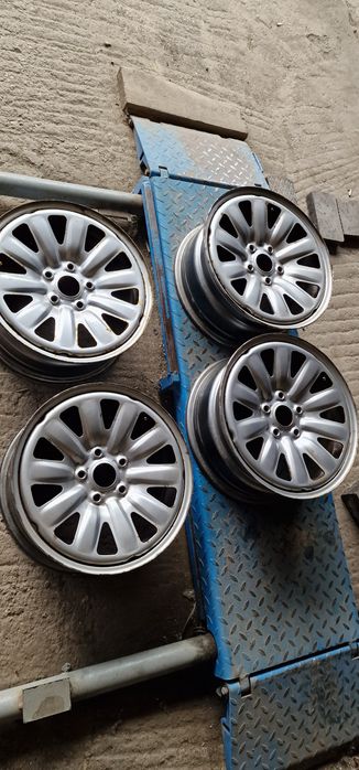 Felgi Stalowe Volkswagen Golf V-VI R16 5x112 ET48-6J