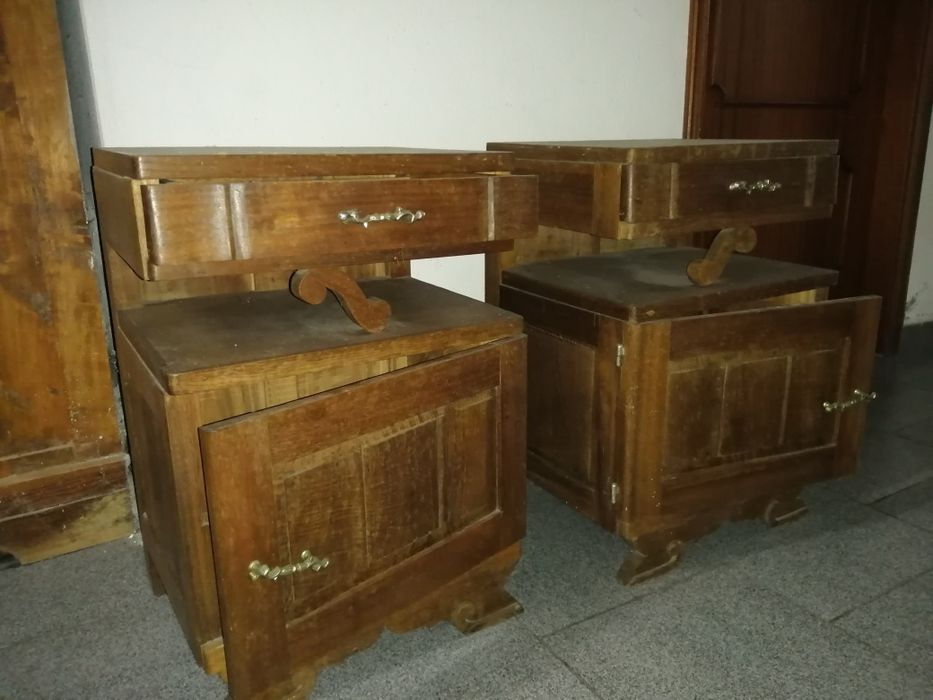 Mesas cabeceiras vintage