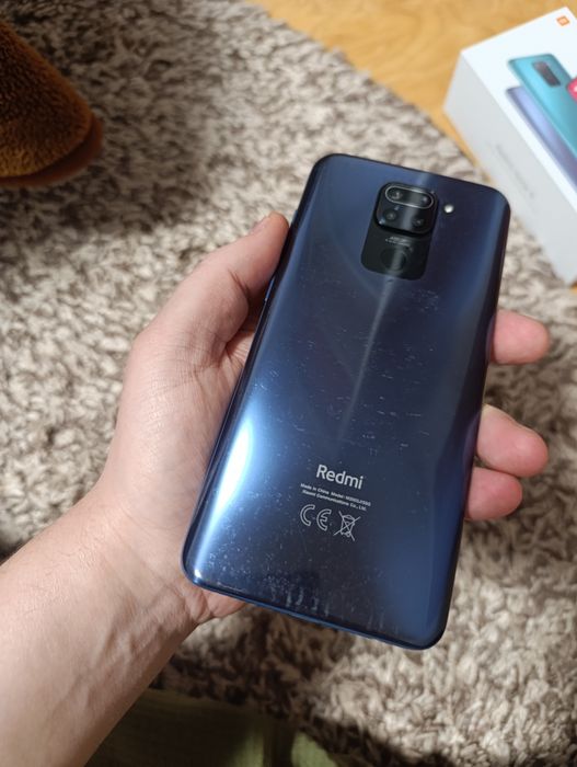 Телефон Xiaomi Redmi Note 9 4/64gb