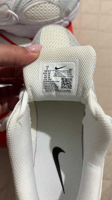 Sapatilhas Nike V5 RNR Brancas