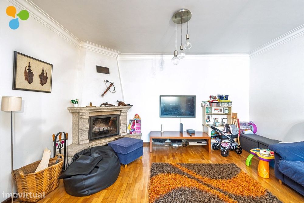 T2 com Suite, Varandas, Garagem e Arrumos - Centro da Maia