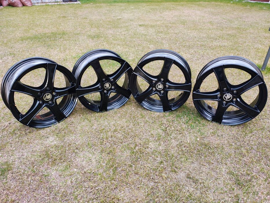 Borbet F2 R17 5x112 6j ET48 Skoda, Audi, VW