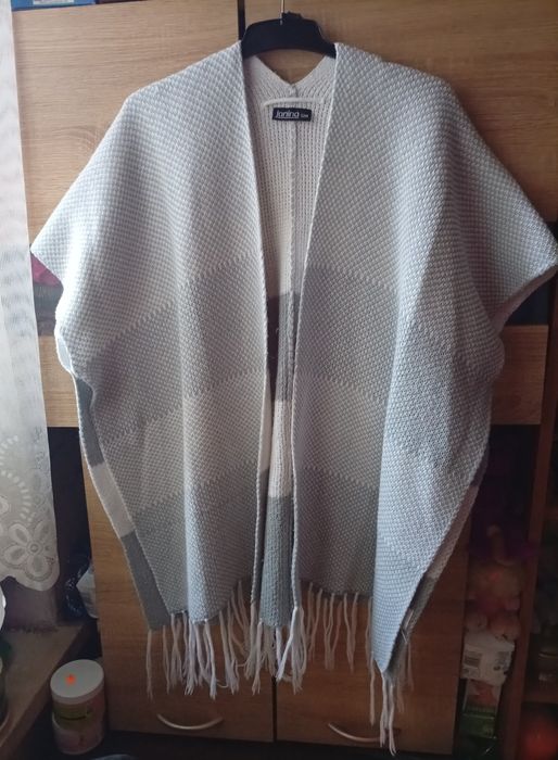 Ponczo Szalik Chusta Szaro-Biała S/M
