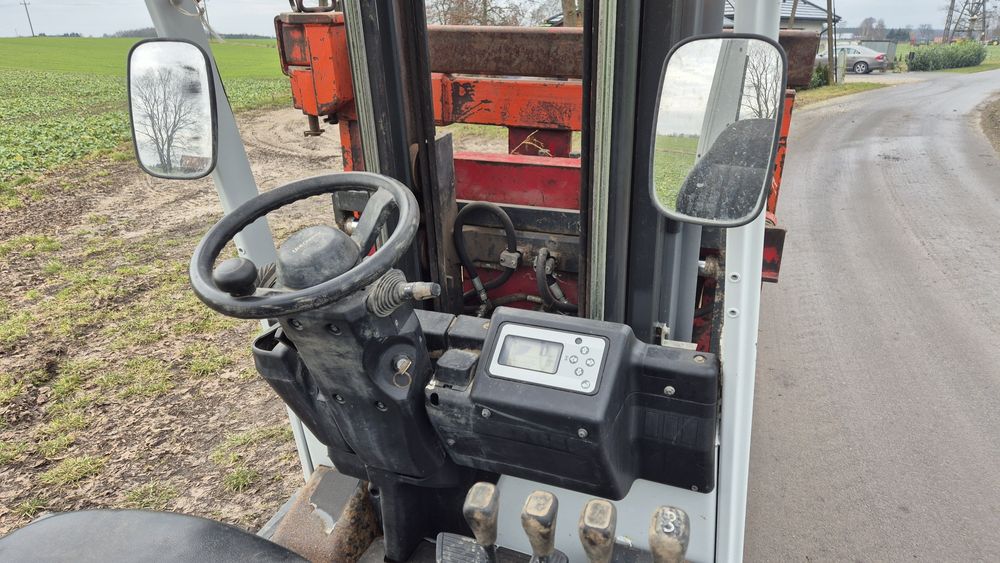 Wózek widłowy Unicarriers 18 Q Elektryczny Hyster Linde