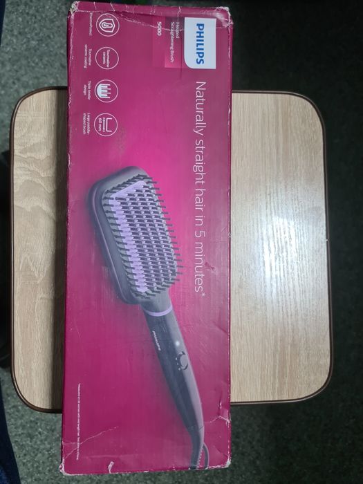 Щітка-випрямляч Philips BHH880