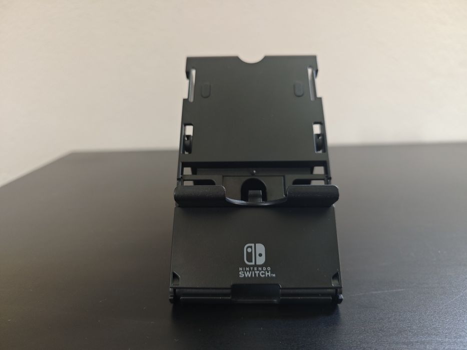 Hori Switch Stand
