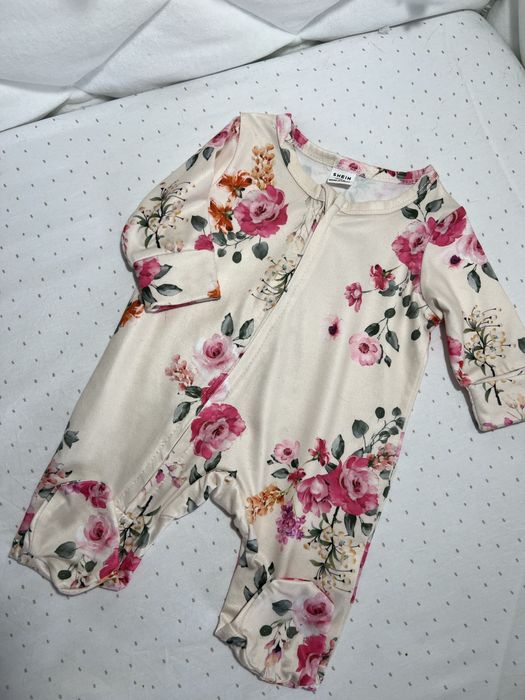 Чоловічок shein в принт квіти