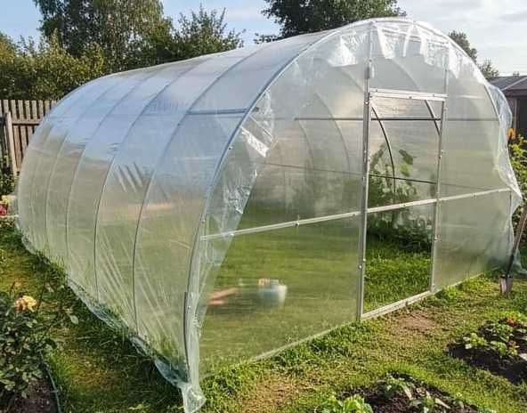 Tunel foliowy "Kombi" z frontami z poliwęglanu wym. 3,26x12 m