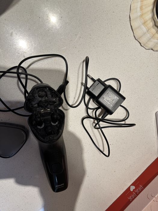 Máquina barbear philips série 1000