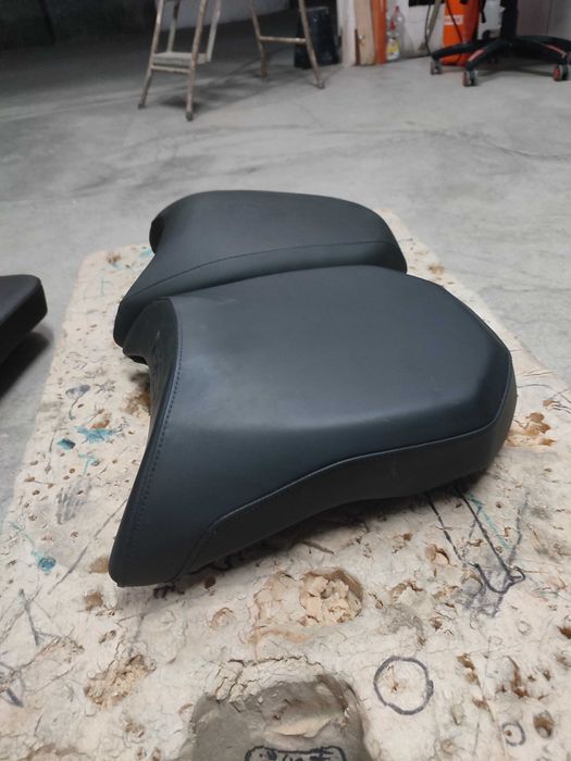 Bancos alto BMW r 1200 GS e GSA de 2013 até 2024