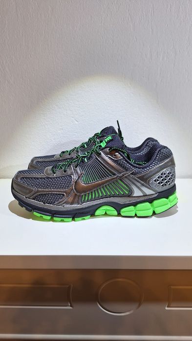 Кросівки Nike Zoom Vomero 5 SE, US9.5 EU 43 27.5CM US10 EUR44 28CM, IB