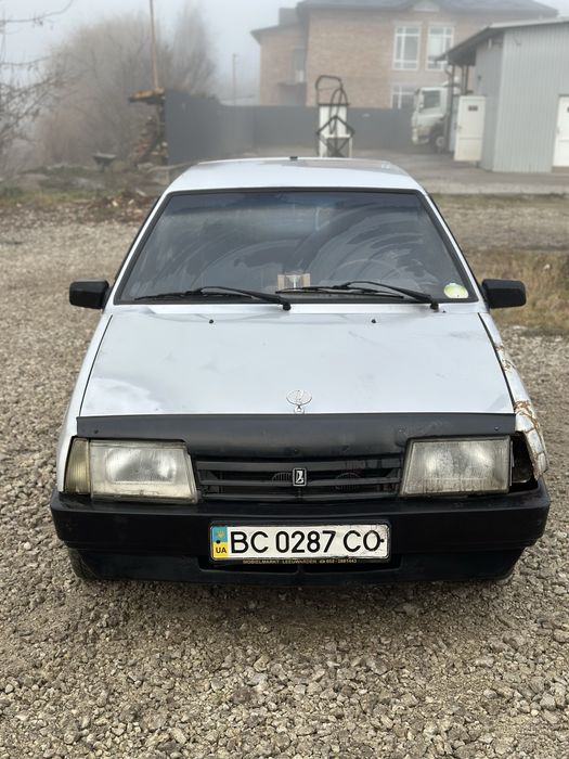 ВАЗ 2109 2002р 1.5 бензин