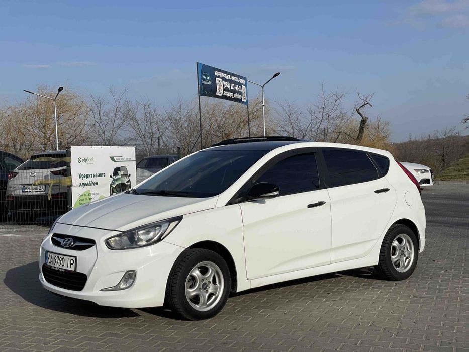 Продам Hyundai Accent 1.6 дизель автомат
