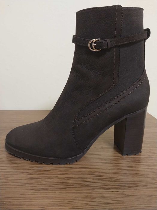 MASSIMO DUTTI  женские полусапожки 39 розм.