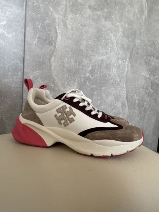 Кросівки розм 39 оригінал Tory Burch замшеві