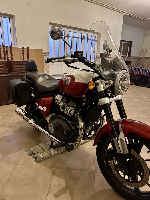 Royal Enfield Super Meteor 650