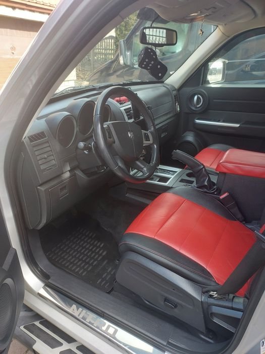 Dodge Nitro R/T 2.8 CRD
