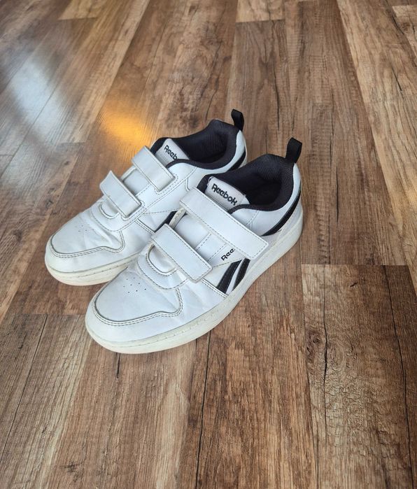Reebok - buty chłopięce r. 34