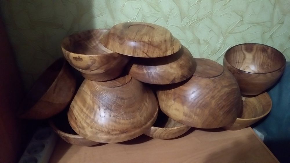 Дерев'яний посуд ручної роботи