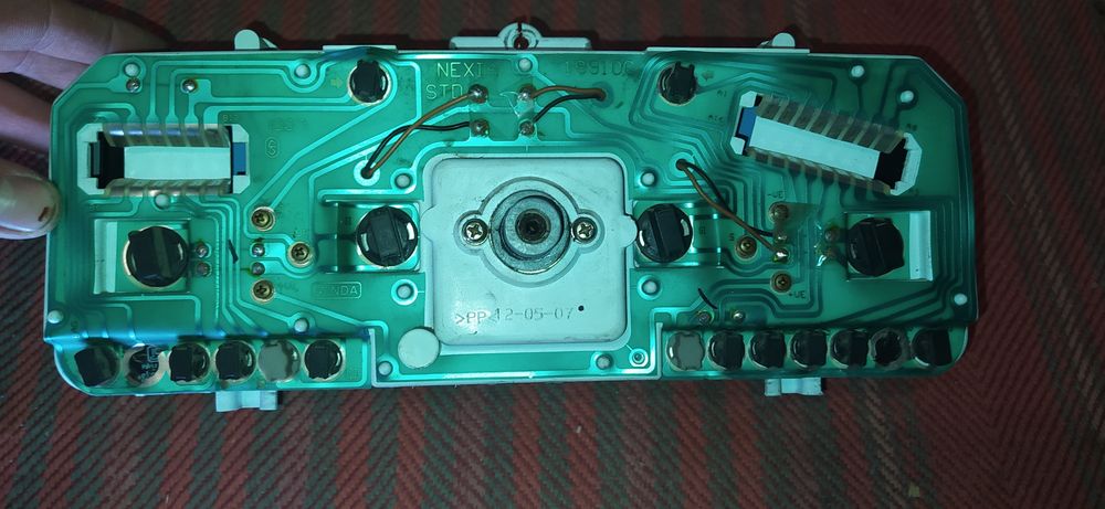Приборка\Панель приладів Daewoo Nexia\Део Нексія (N100)