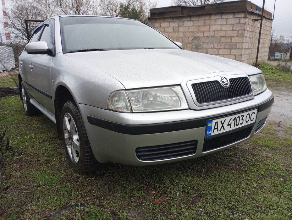 Skoda Octavia Tour 2008 рік 1.6 газ/бенз