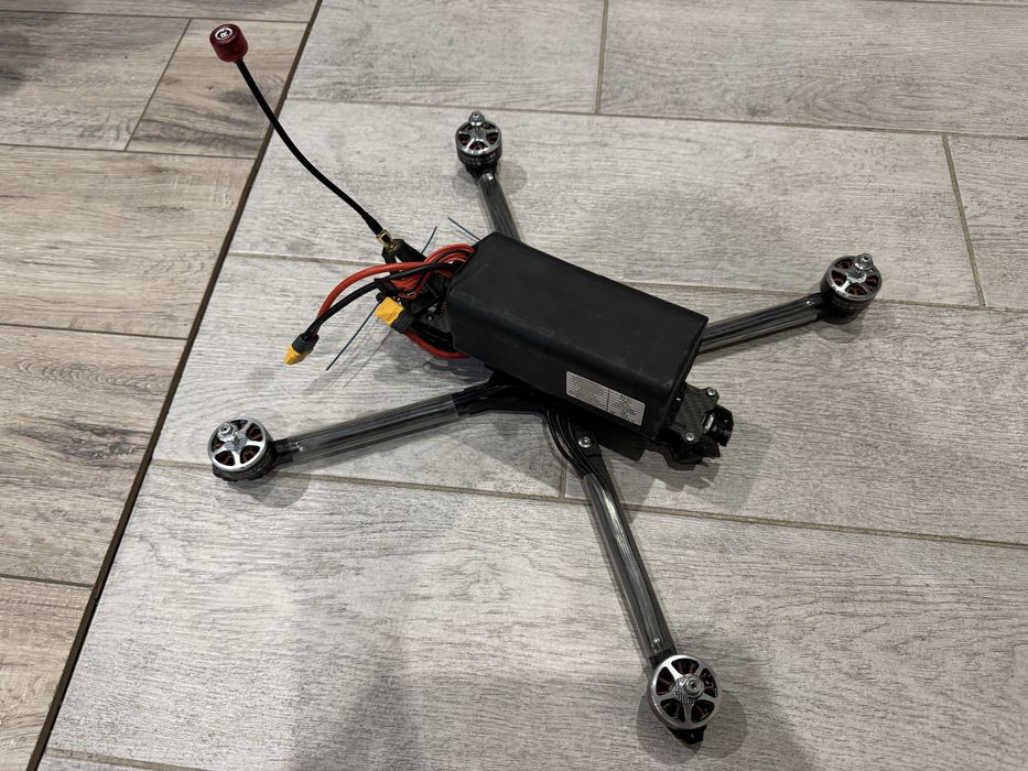 Дрон (ФПВ) FPV 10 + батка 6S3P