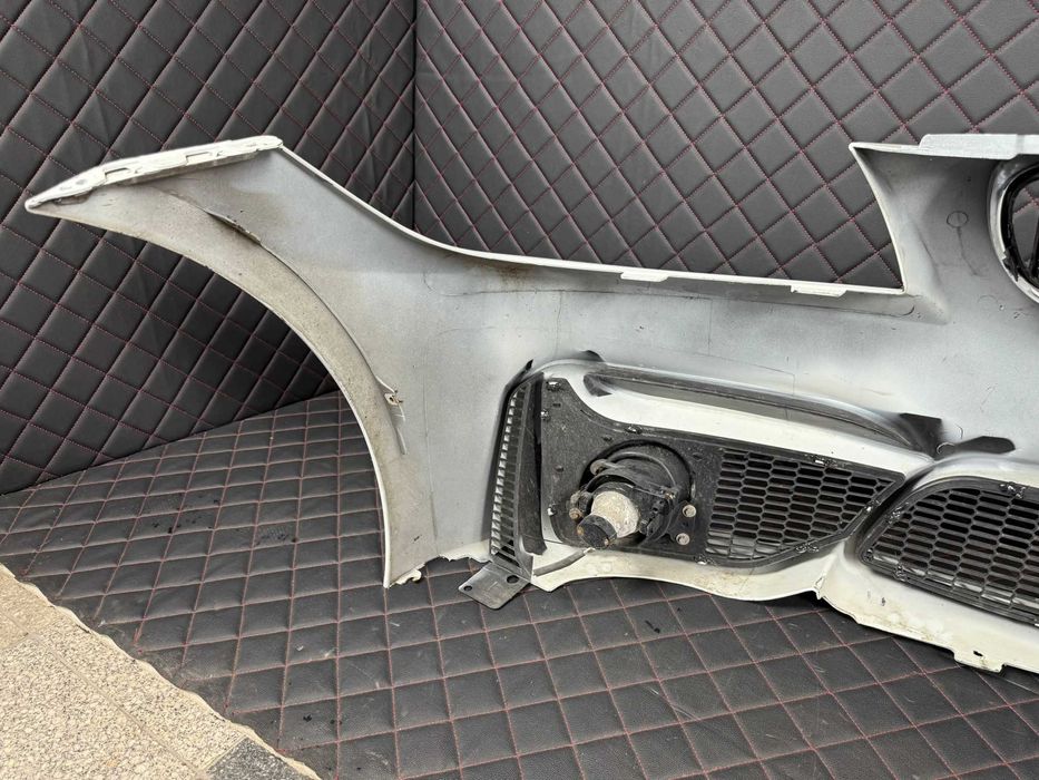 BMW 3 E90 E91 LIFT LOOK M4 Zderzak Przedni Przód Kompletny Lakier 300