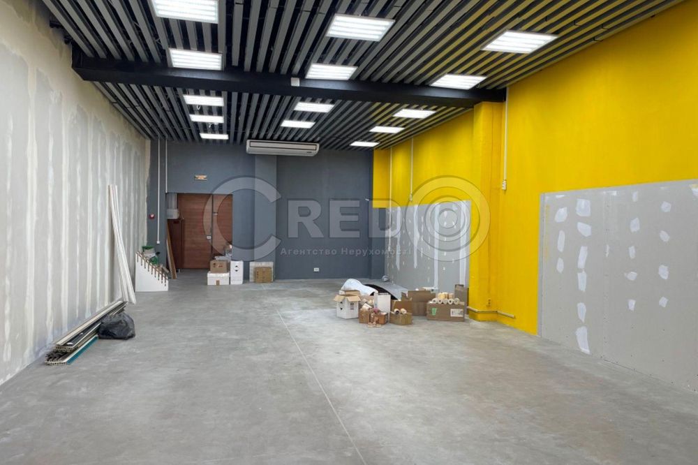 Оренда приміщення, вул. Українська