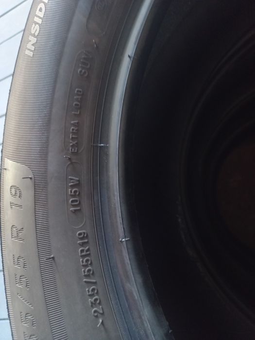 R19 235×55 Michelin як нові