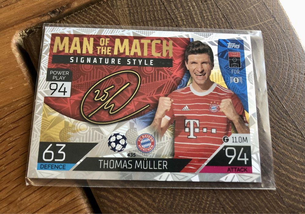 Topps Match Attax Assinada