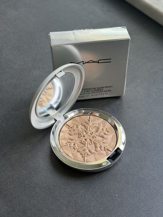 mac cosmetics – extra dimension skinfinish gleamscape