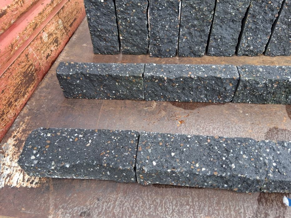 Kwietnik rabata palisada cegiełka cegła obrzeża obrzeże kostka brukowa