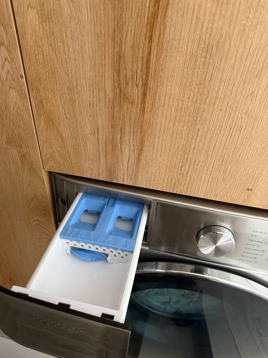 Máquina de Lavar e Secar 10KG Inox