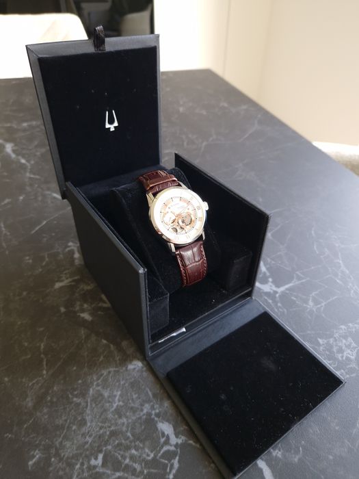 Zegarek Bulova 96A172